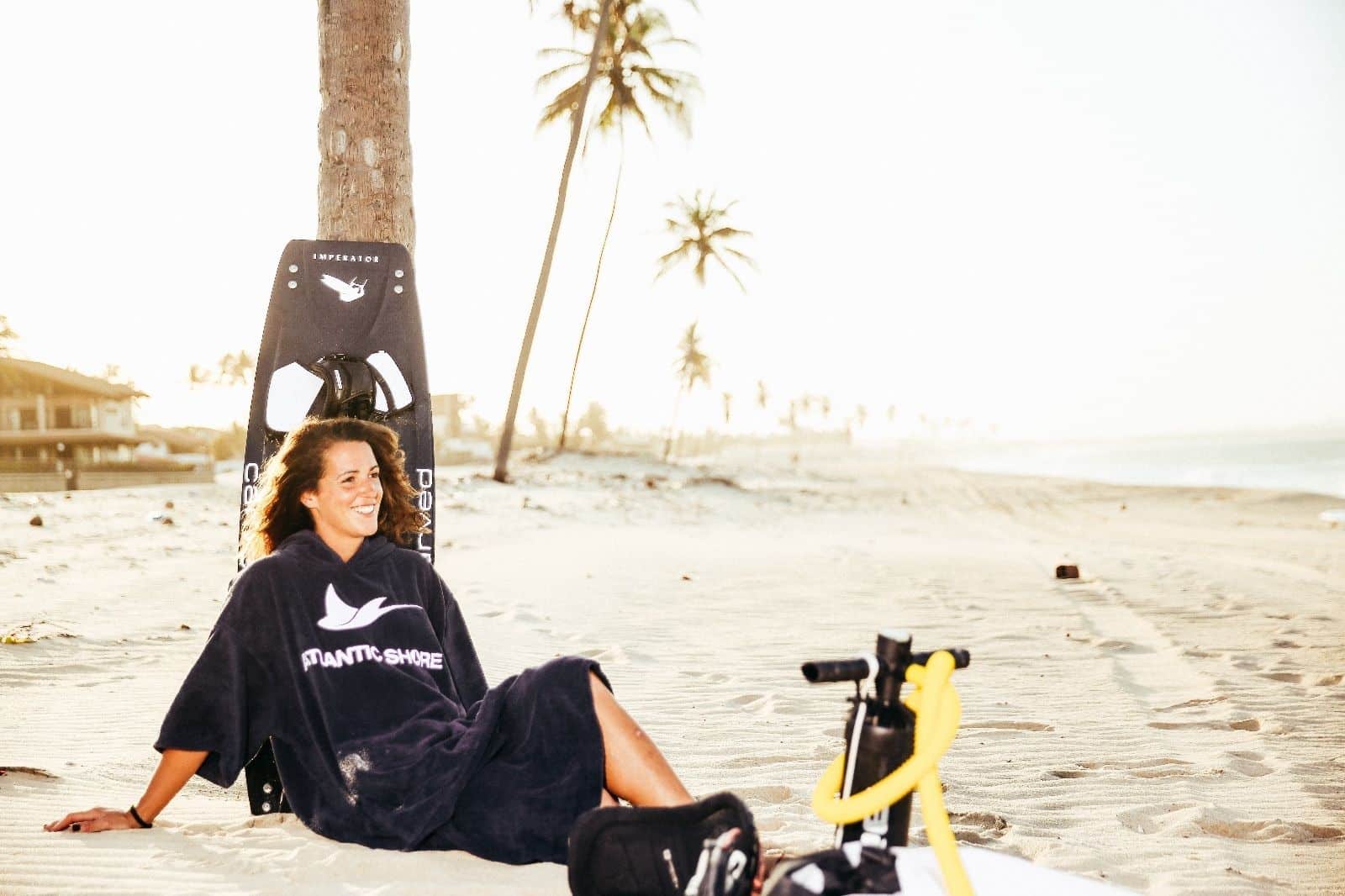 Atlantic Shore | Surf Poncho | Basic | Navy Blue 2