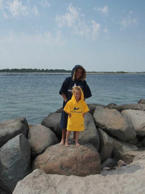 Atlantic Shore | Surf Poncho | Basic | Kids | Yellow & Navy Blue