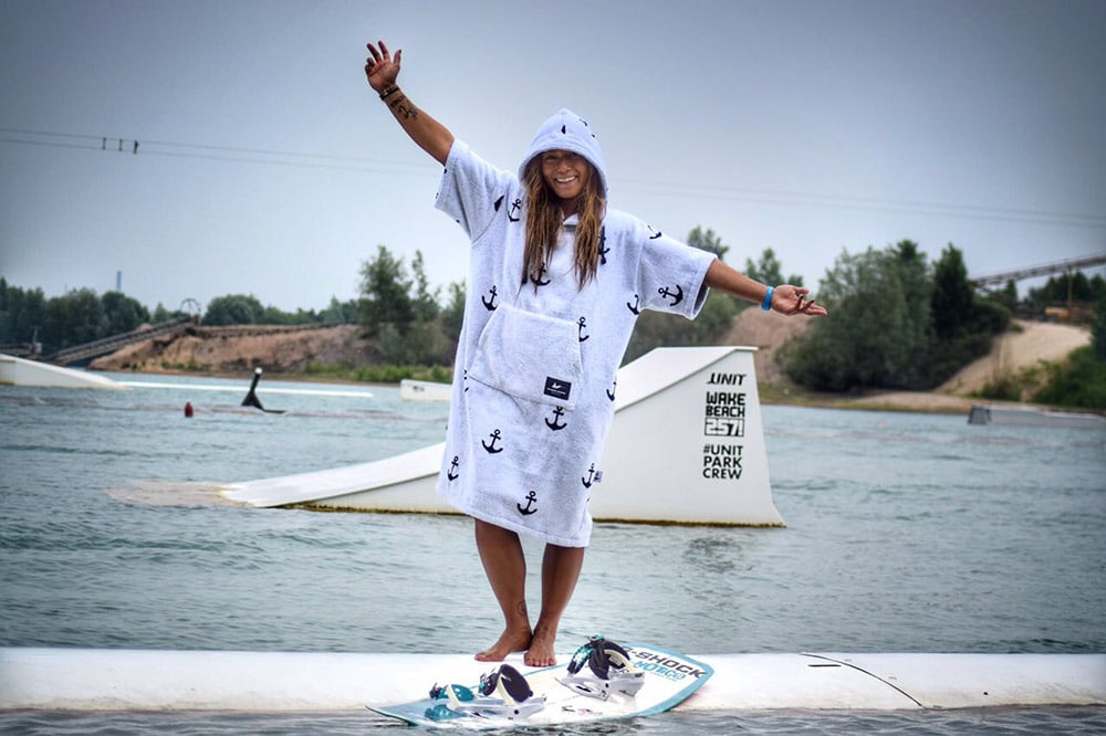 Atlantic Shore | Surf Poncho | Anchor