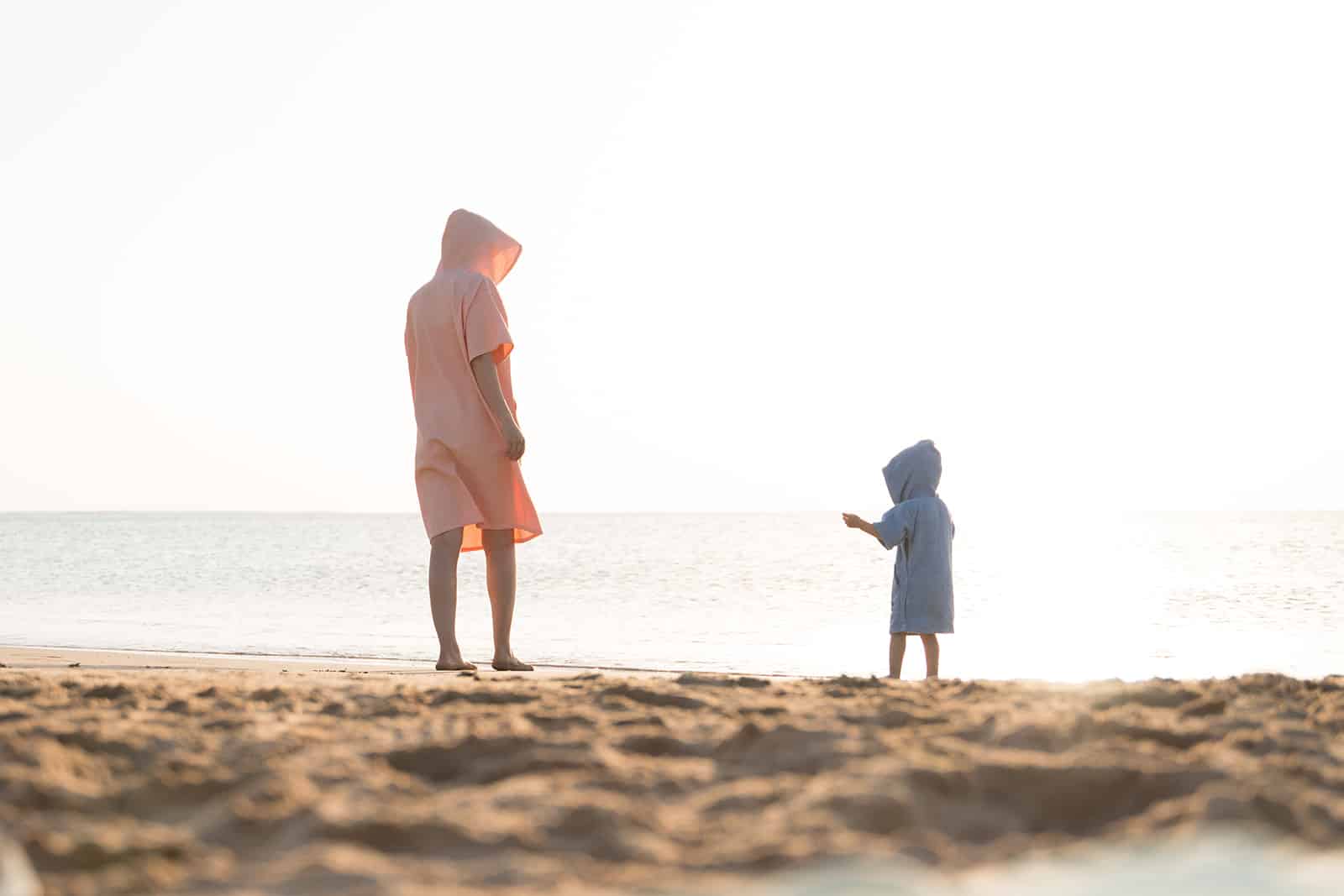 Atlantic Shore | Travel Poncho | Peach